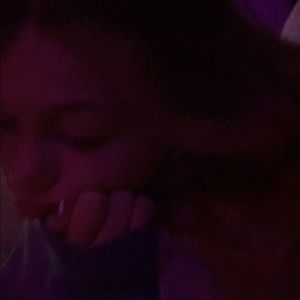 Meet your Posher, Adailya